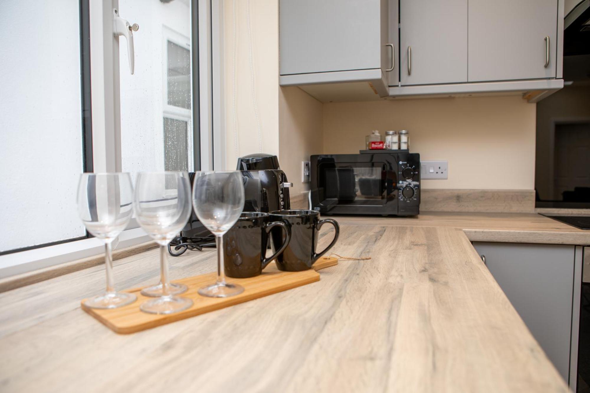 Modern Apartment Free Off Road Parking 2X Double Rooms Suite 11 Nottingham Exterior foto