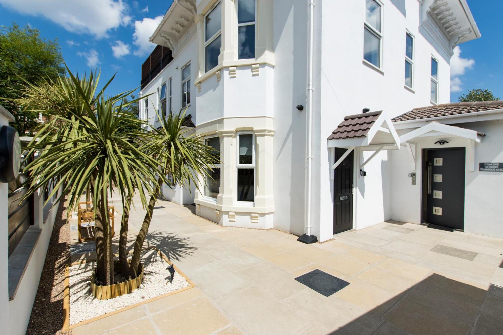 Modern Apartment Free Off Road Parking 2X Double Rooms Suite 11 Nottingham Exterior foto